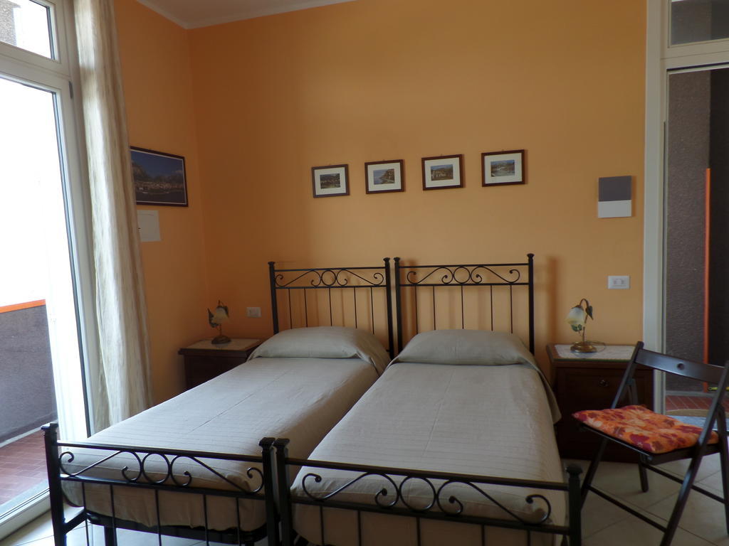 B&B Partenza Funivia Lecco Værelse billede